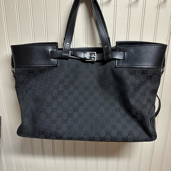 Gucci Belt Bag - Picture 2 of 7